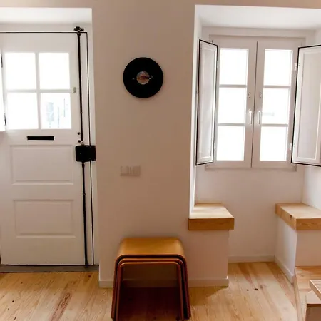 Your Home In Mouraria Castle And Music Apartment Lisbon