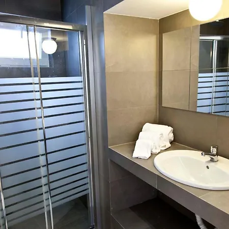 Your Home In Mouraria Castle And Music