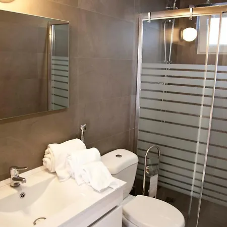 Your Home In Mouraria Castle And Music