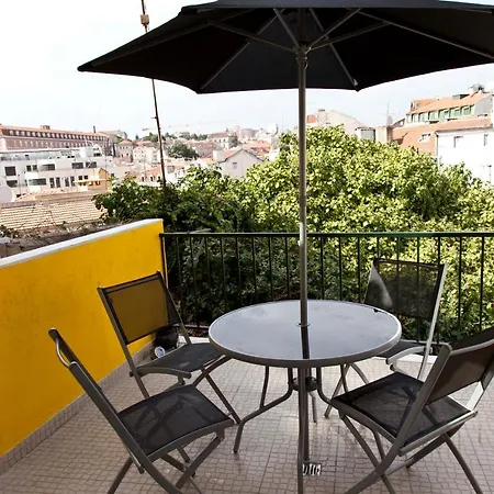 Your Home In Mouraria Castle And Music Apartment