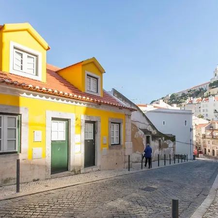 Your In Mouraria Castle And Music Daire