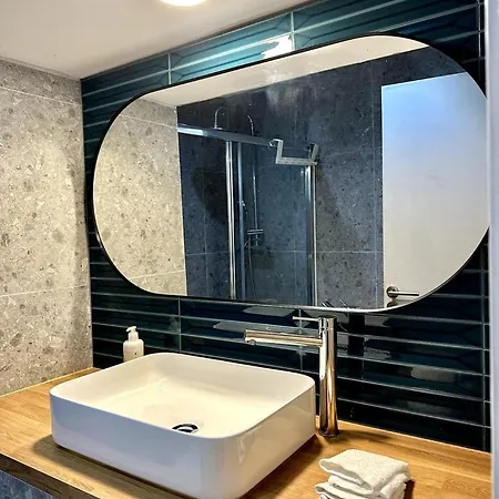 Your In Mouraria Castle And Music Apartment Lisbon