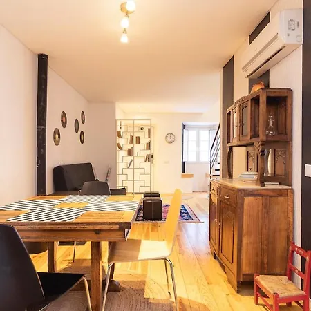 Apartment Your In Mouraria Castle And Music Lisbon