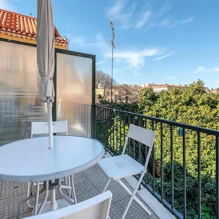 Your In Mouraria Castle And Music Lisboa