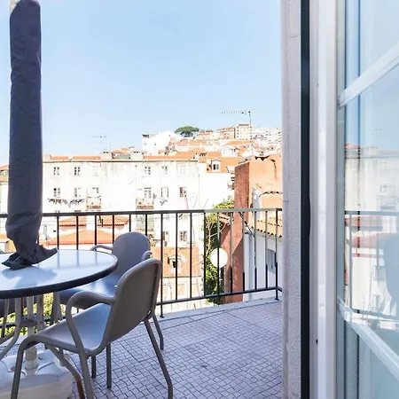 Daire Your In Mouraria Castle And Music *