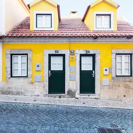 Your In Mouraria Castle And Music Lisbon