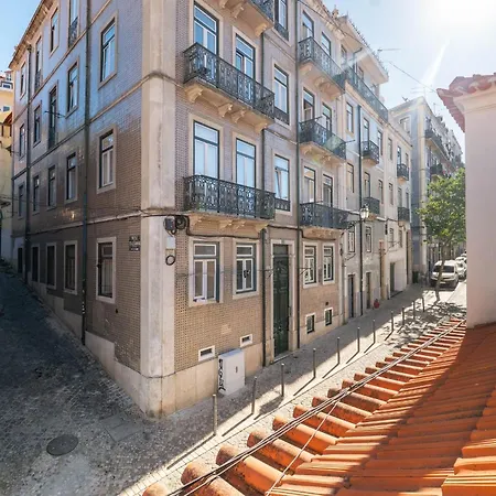 Apartment Your In Mouraria Castle And Music