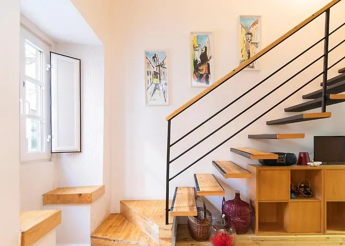 Your In Mouraria Castle And Music