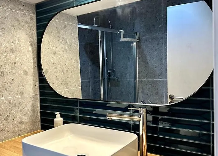 Your In Mouraria Castle And Music Daire Lisboa