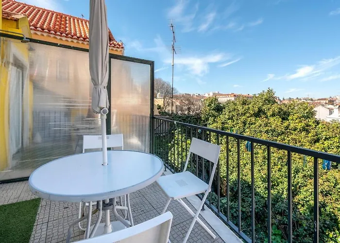 Your In Mouraria Castle And Music Lisboa