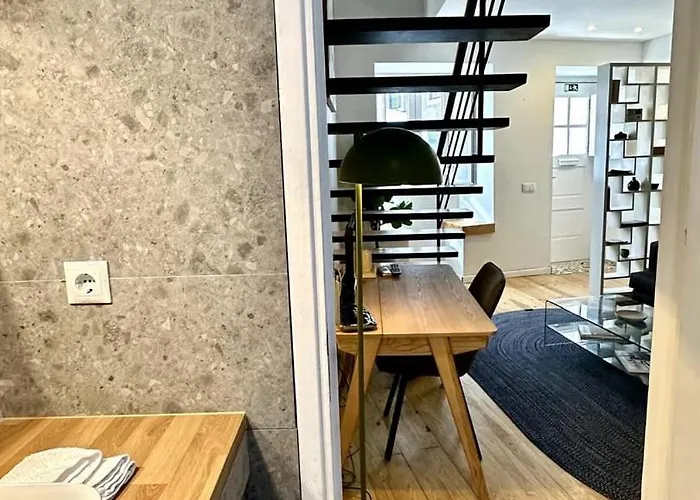 Your In Mouraria Castle And Music