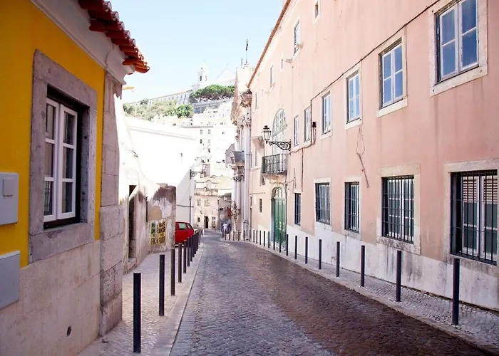 Daire Your In Mouraria Castle And Music *