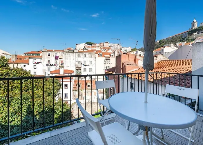 Daire Your In Mouraria Castle And Music