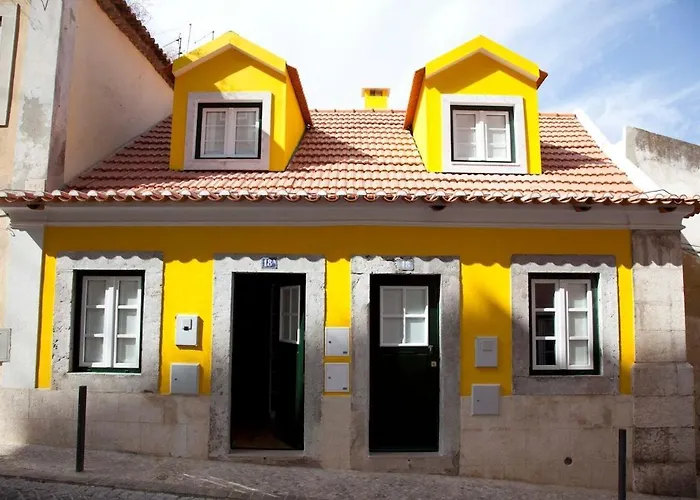 Your In Mouraria Castle And Music Apartment Lisbon