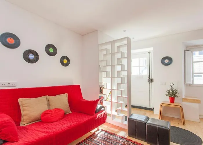 Your In Mouraria Castle And Music Apartment Lisbon