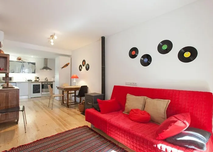 Your In Mouraria Castle And Music Apartment Lisbon