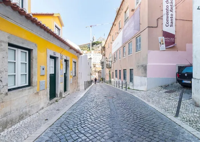 Your In Mouraria Castle And Music Apartment Lisbon